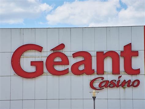 Geant casino poitiers ouvert le 8 mai